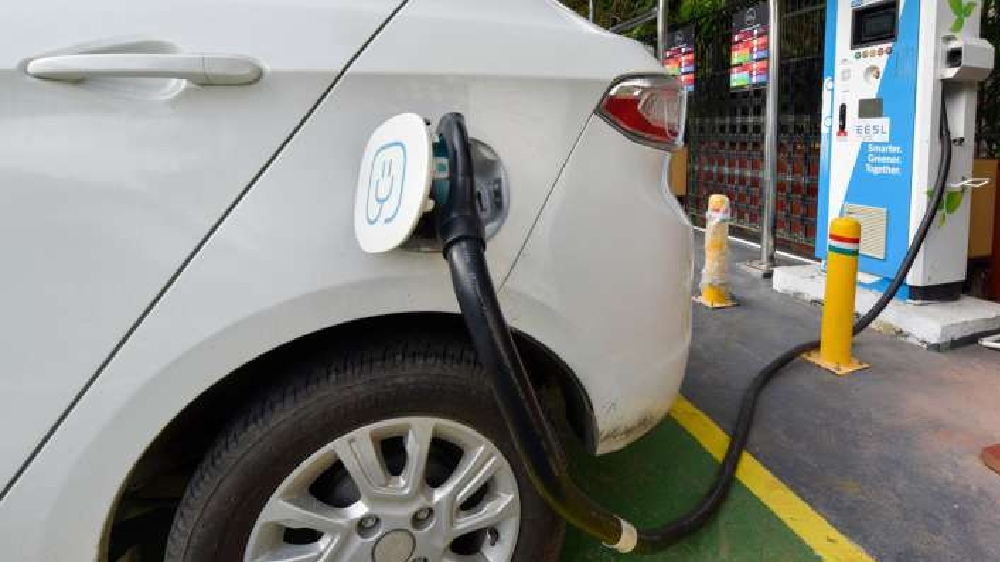 Revfin raises USD 10 mn in a Series A funding Revfin raises USD 10 mn in a Series A funding