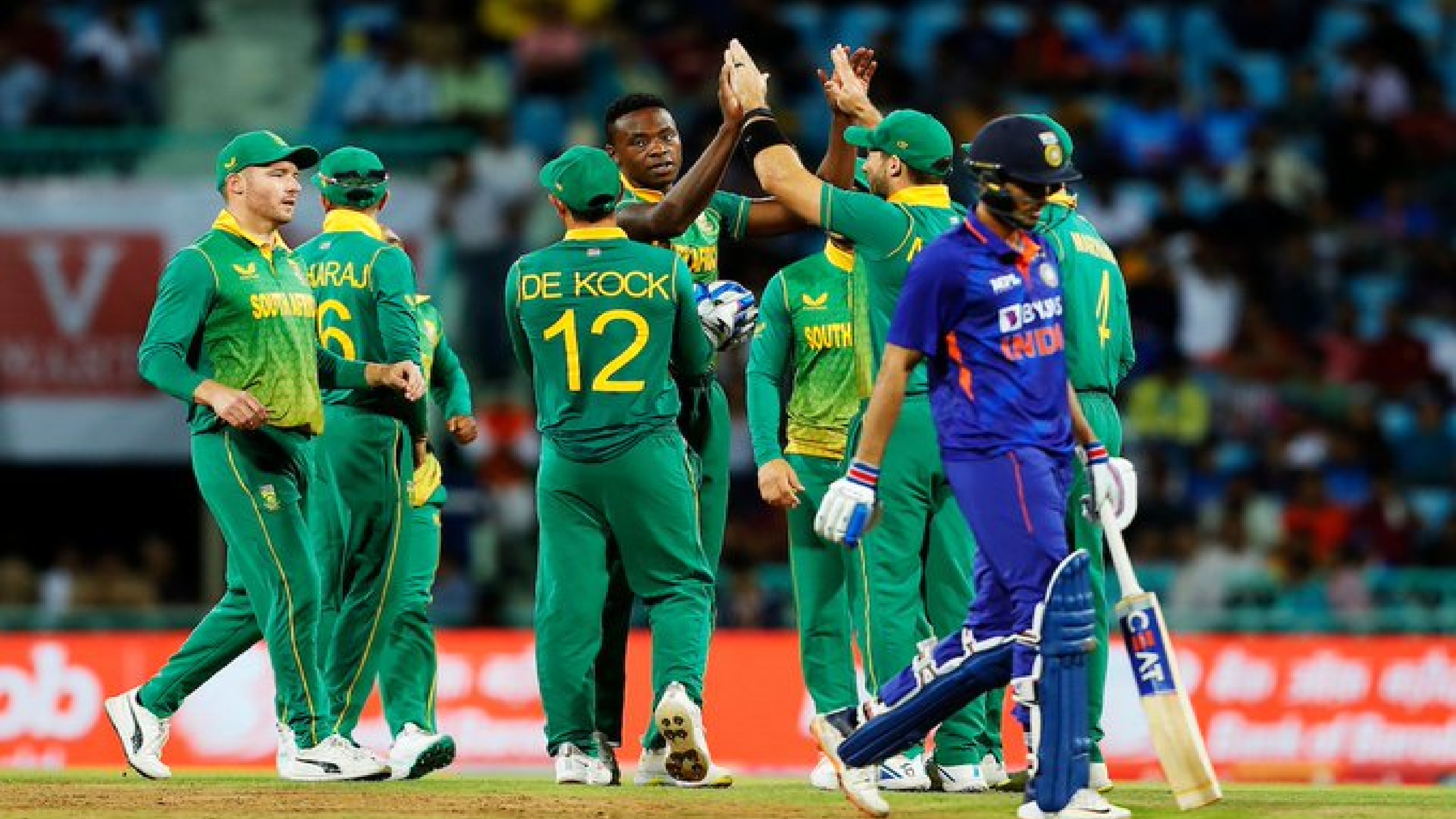 1st ODI: South Africa beat India by 9 runs