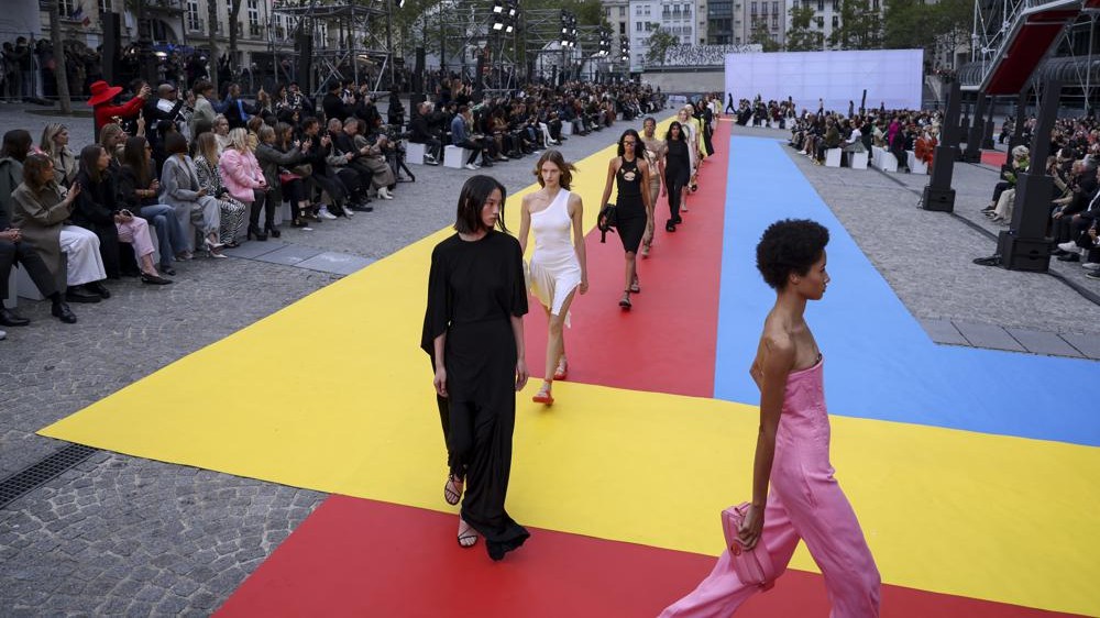 Stella McCartney dabbles in art at eco-pioneering Paris show