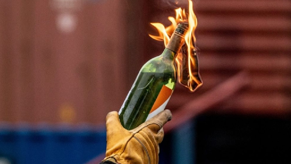 Gang attacks public, hurls petrol bomb at rowdy’s house near Chennai