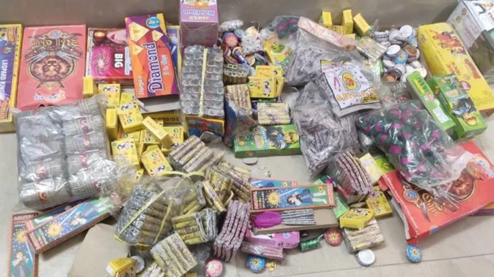 Over 2,300 kg firecrackers recovered in Delhi  raids, 6 held