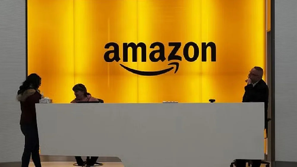 Amazon will use Hawaiian Airlines to operate cargo planes Amazon will use Hawaiian Airlines to operate cargo planes