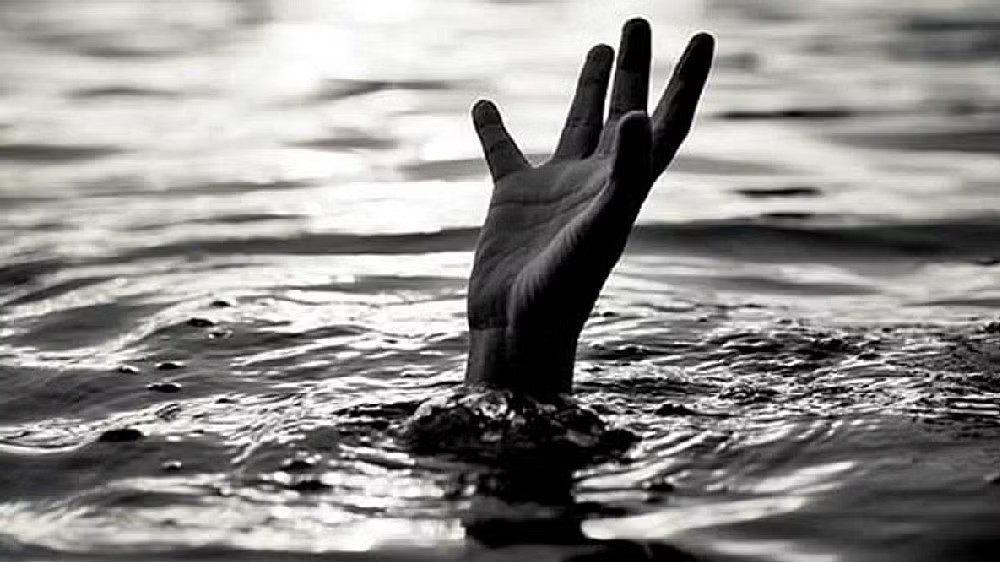 6 swept away in Kollidam river near Poondi in Tamil Nadu 6 swept away in Kollidam river near Poondi in Tamil Nadu