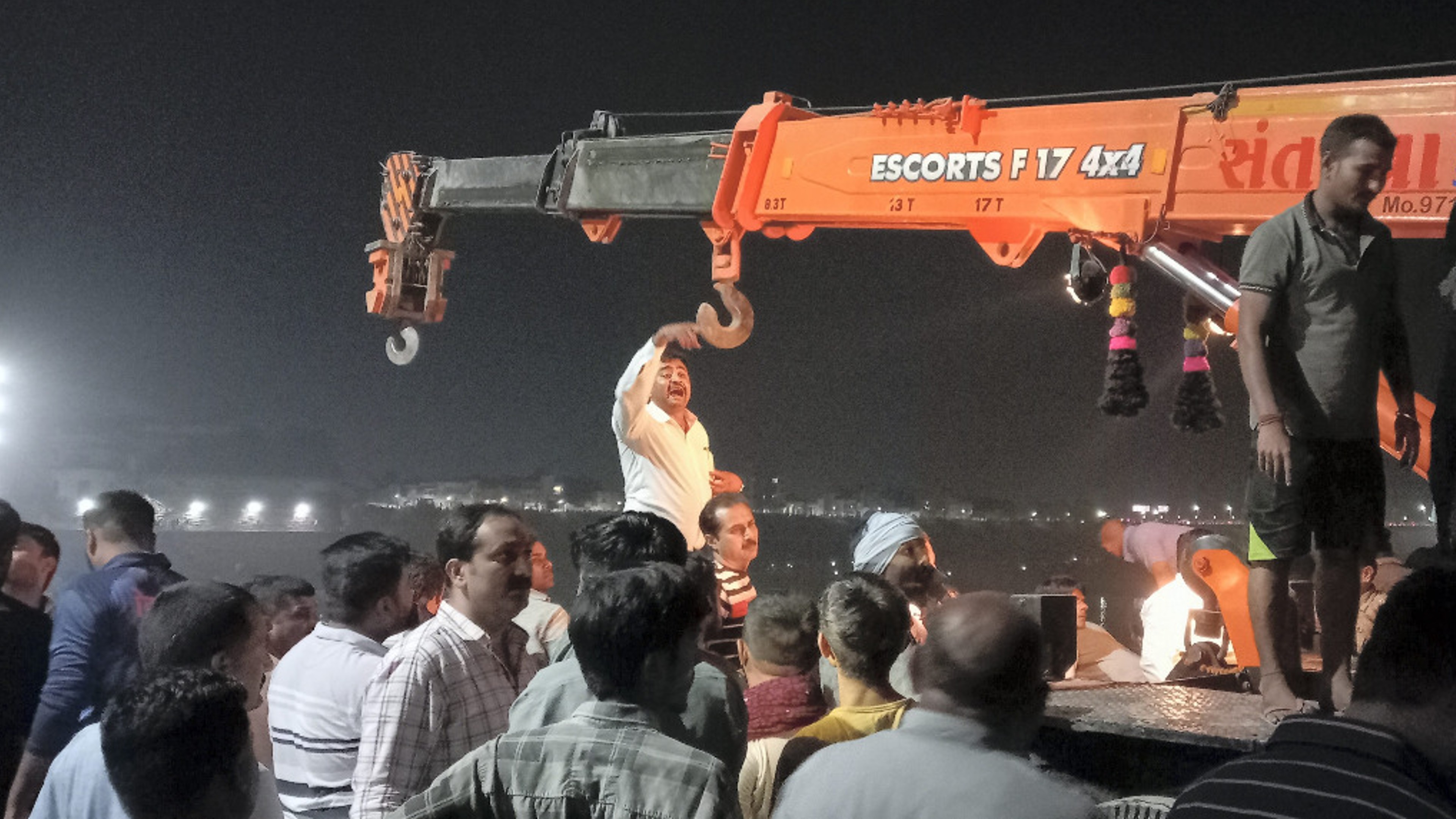 Bridge collapse: PM Modi to visit Morbi on Tuesday