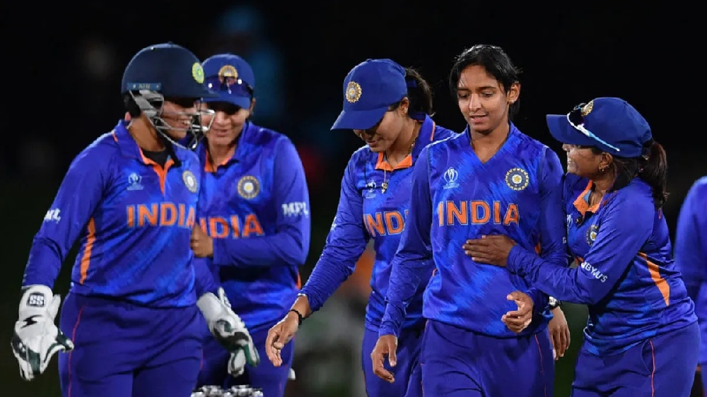 India romp to seventh Womens Asia Cup title with easy win over SL