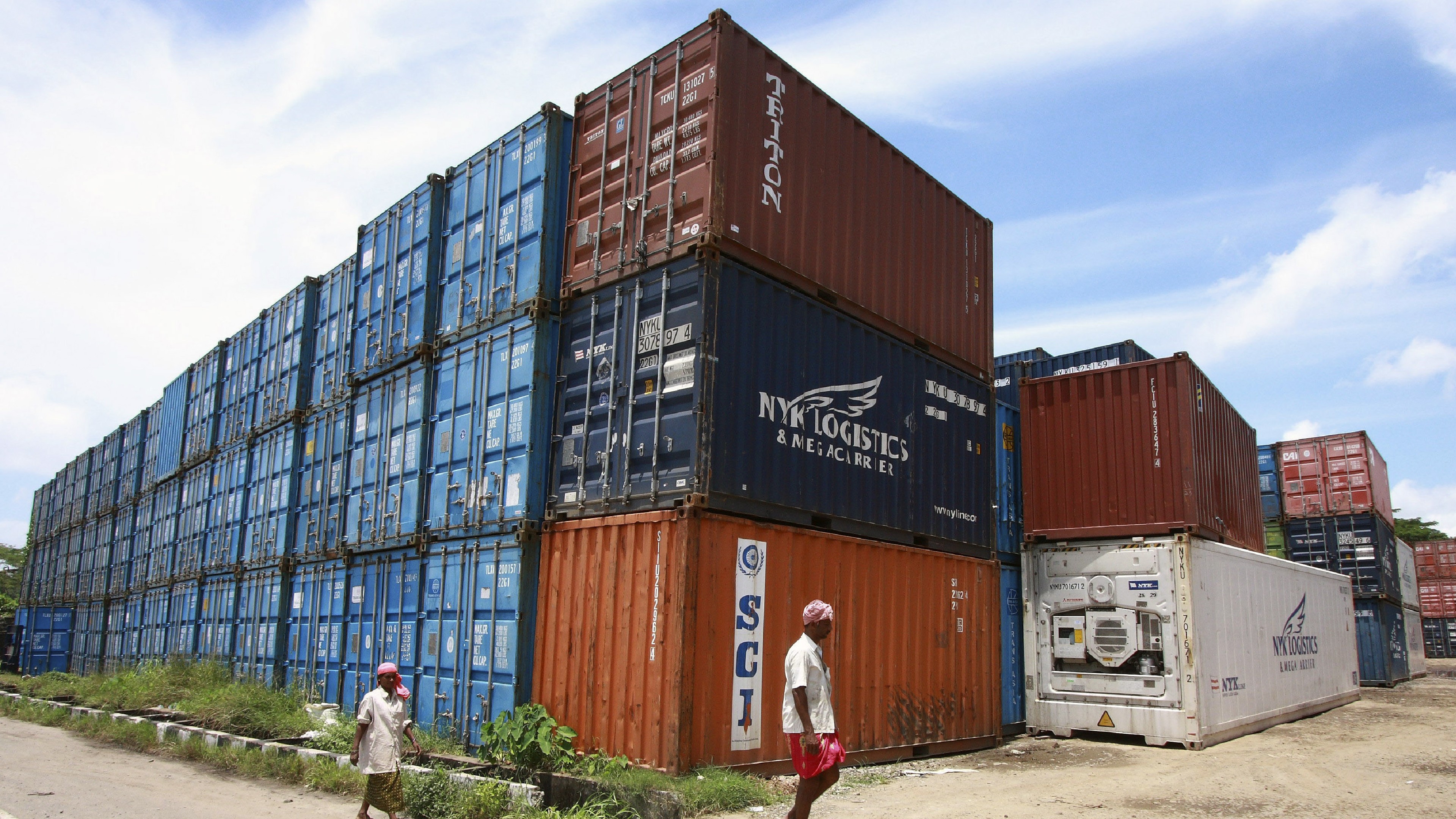 Make best use of China+1 strategy, says economist