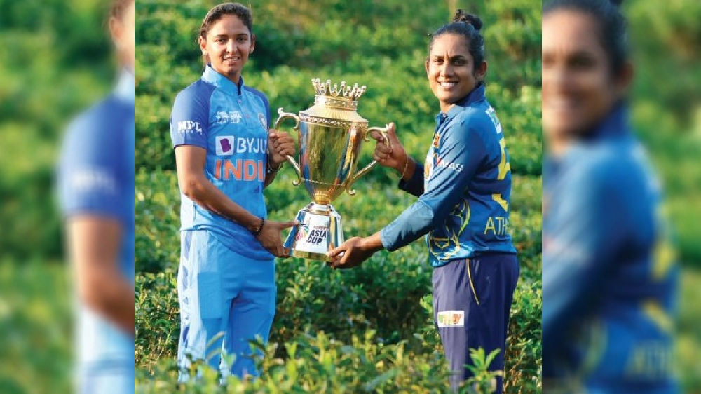 Lanka win toss, opt to bat against India in Womens Asia Cup final
