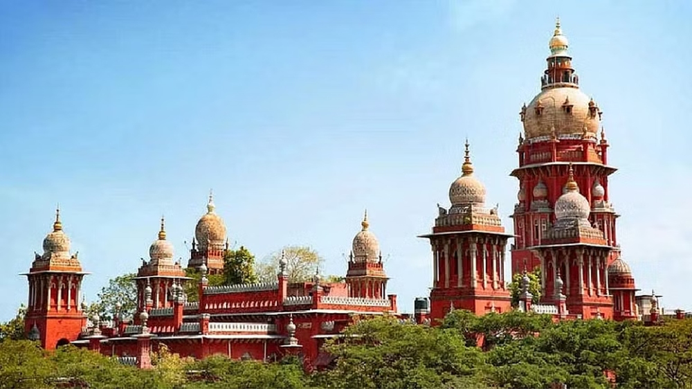 Pay benefits case: School edu dept commissioner appears before HC