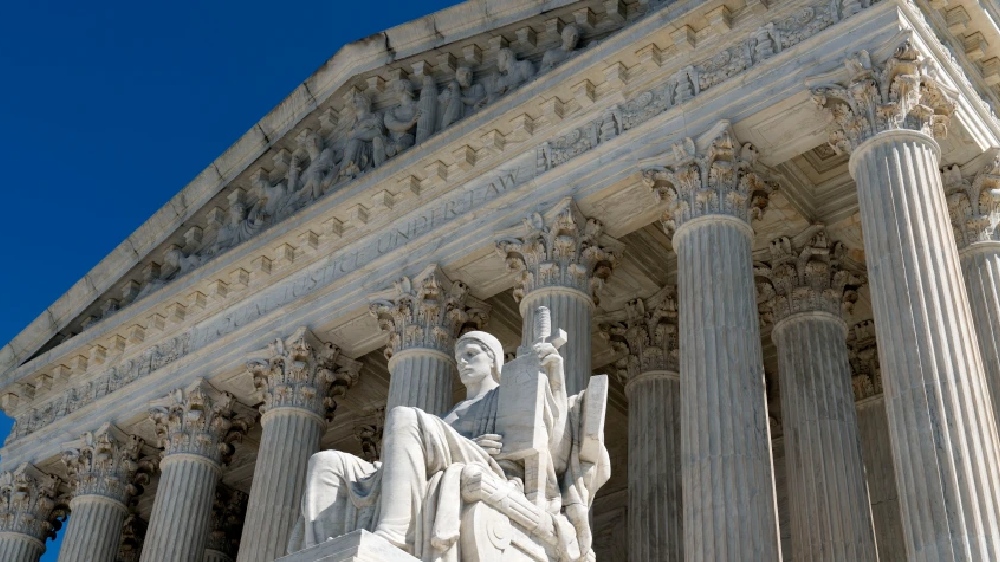 Supreme Court welcomes the public again, and a new justice