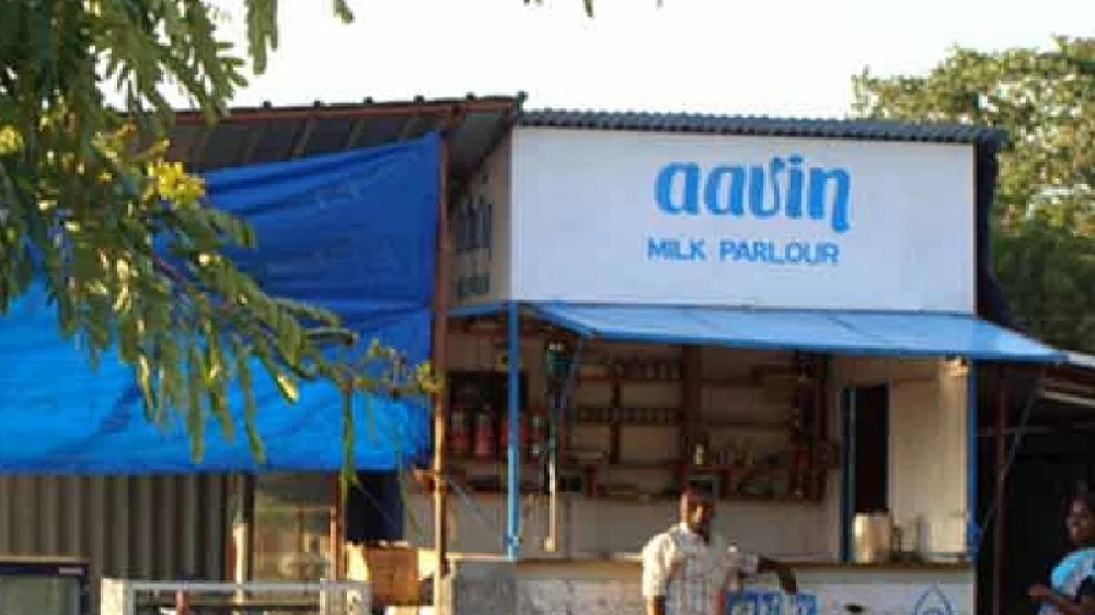Vellore Aavin agents miffed as contract staff extend holiday Vellore Aavin agents miffed as contract staff extend holiday