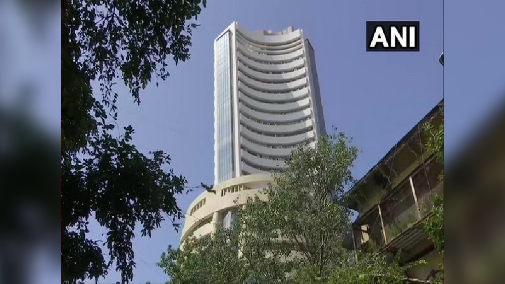 Indian stock indices in festive mood, extend gains to fourth day