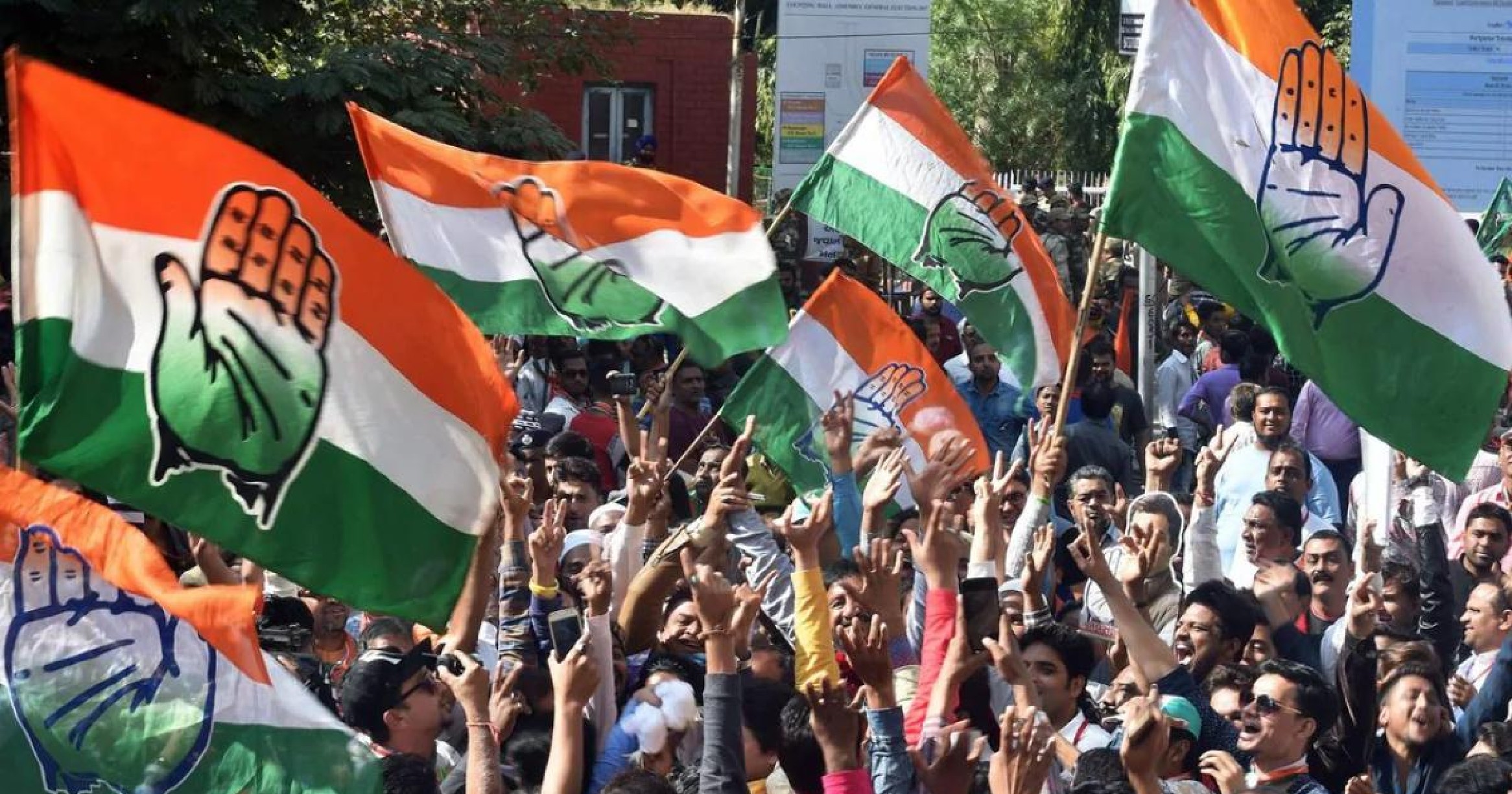 Operation Lotus exposed, Rs 100 cr to make MLAs defect, alleges Cong