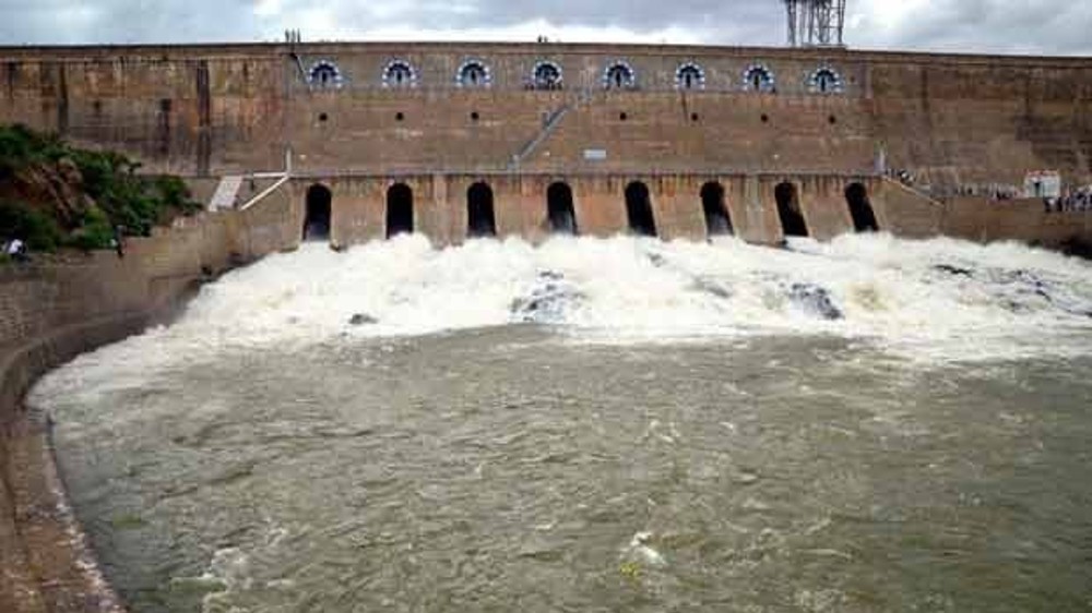Discharge continues at 1.95L cusecs from Mettur dam for 2nd day Discharge continues at 1.95L cusecs from Mettur dam for 2nd day