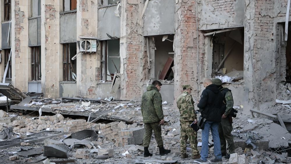 Ukraine: Rockets strike mayor’s office in separatist Donetsk