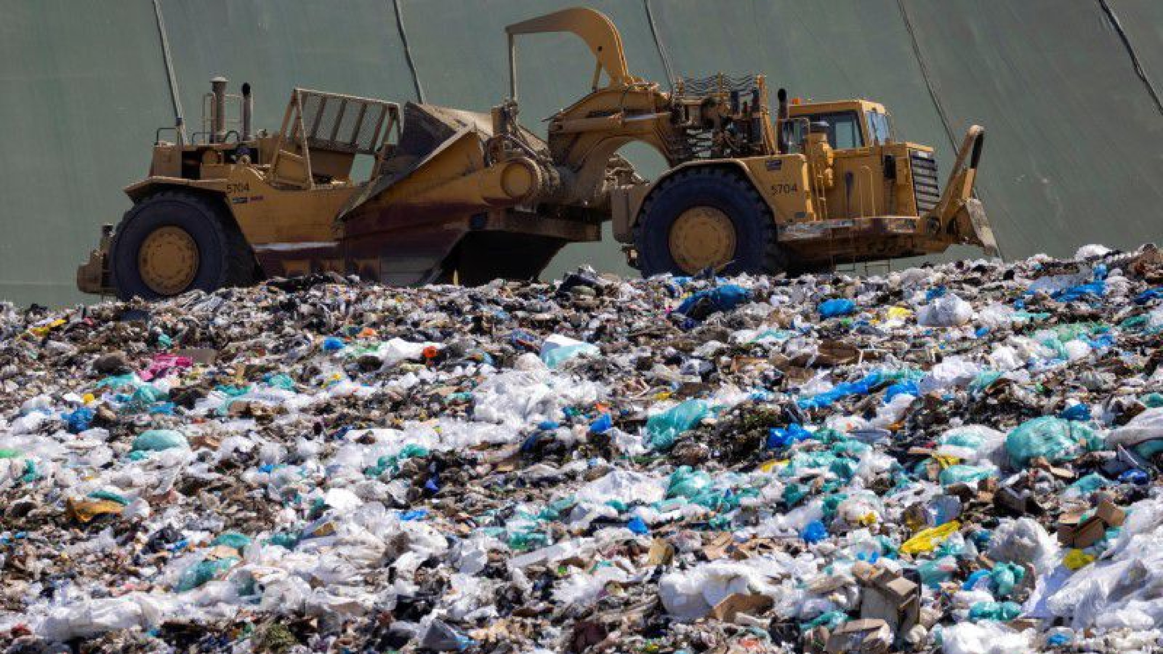 3,352.77 metric tonnes manure in stock in Chennai