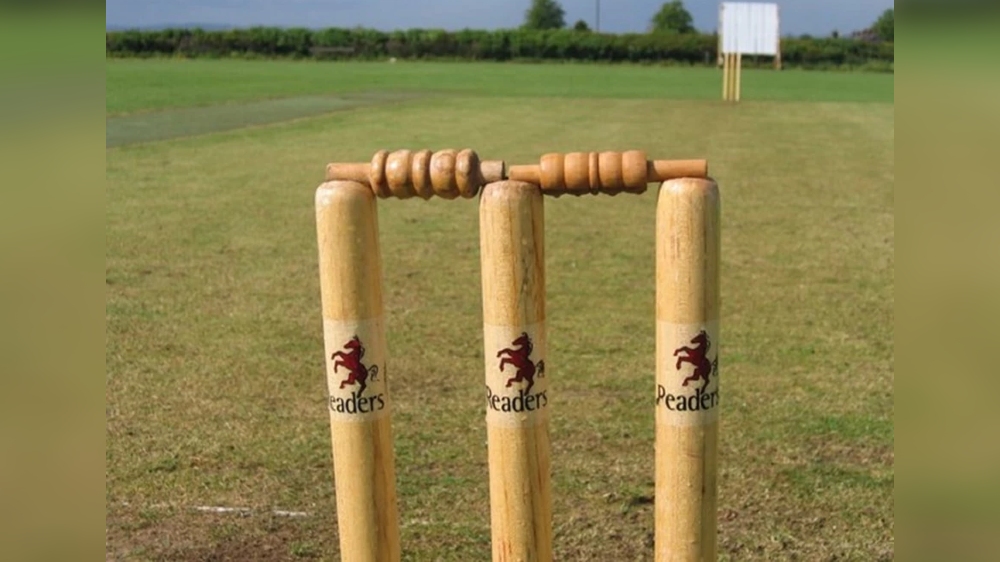 Rain delays toss, start of England-Australia clash Rain delays toss, start of England-Australia clash