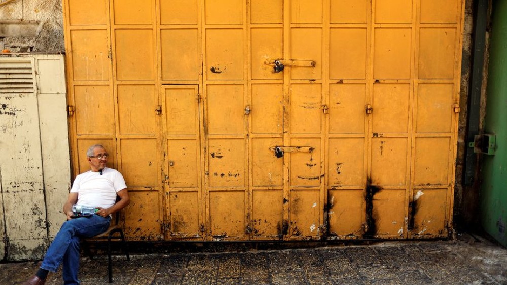 Palestinians stage strike in solidarity with Jerusalem refugee camp