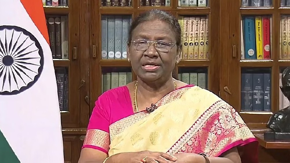 President Murmu undergoes successful cataract surgery