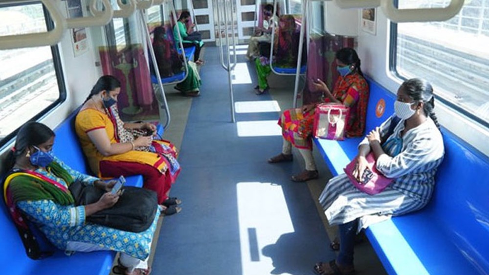 Over 2.60 lakh passengers travelled by Metro Rail on October 21