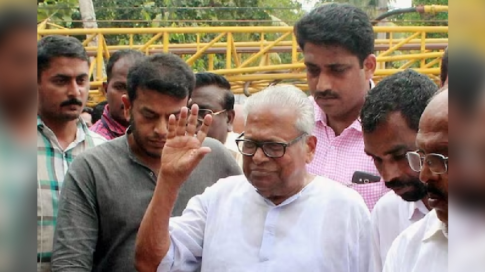 CPI-M veteran Achuthanandan turns 99