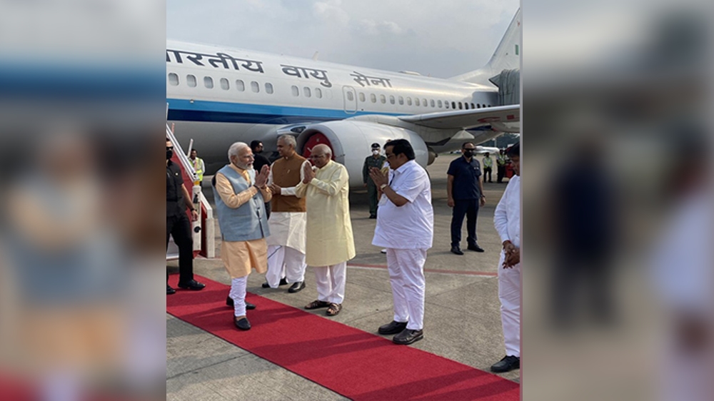 Modi reaches Ahmedabad to Inaugurate multiple projects in Modhera