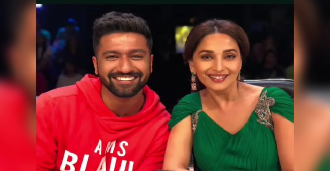 Madhuri, Vicky dance together on Mere Samne Wali Khidki