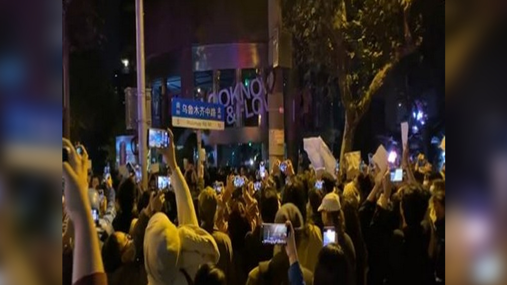 Protesters chant Step down CCP against Chinas zero-Covid policy