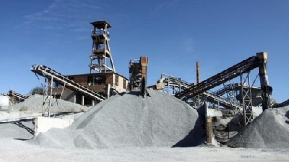 Cement companies mull price hike of Rs 10-30/bag