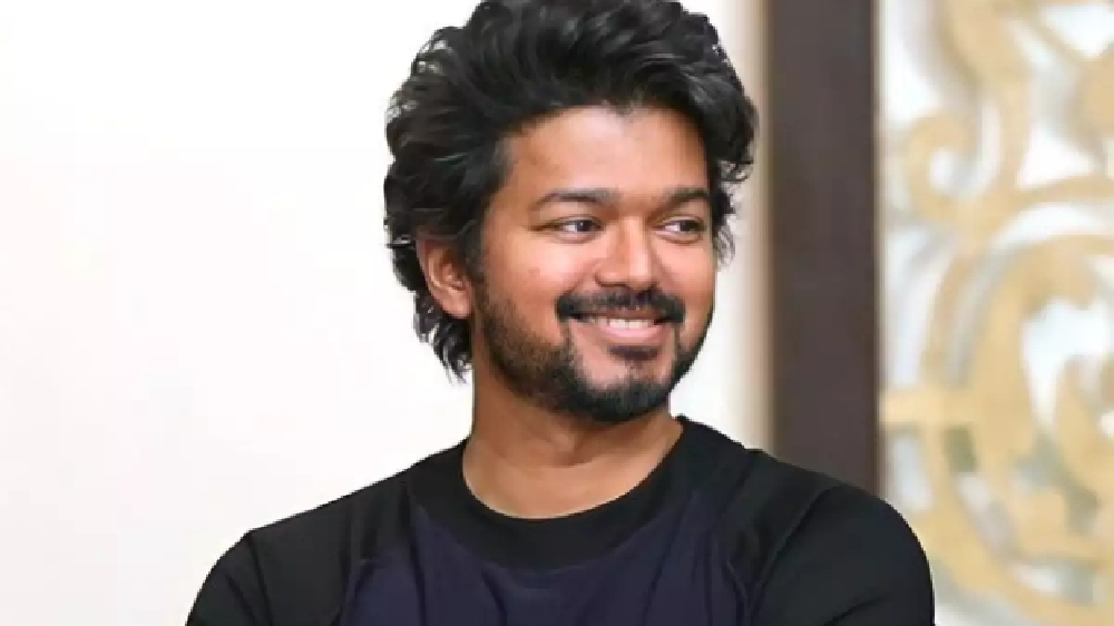 Varisu heat: Actor Vijay meets his fans after 5 years