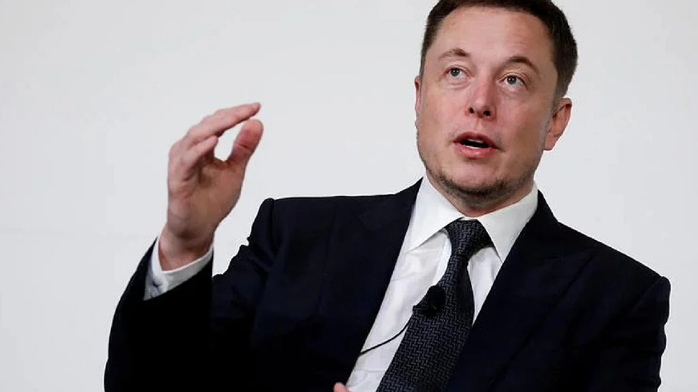 Wasnt Twitter supposed to die by now or something, asks Elon Musk