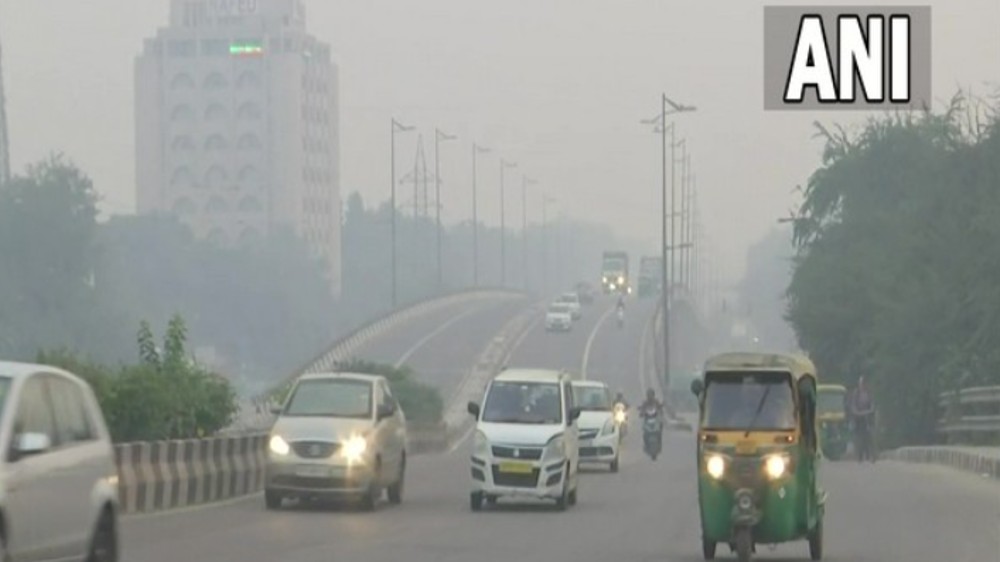 Delhi air quality continues to remain in very poor category