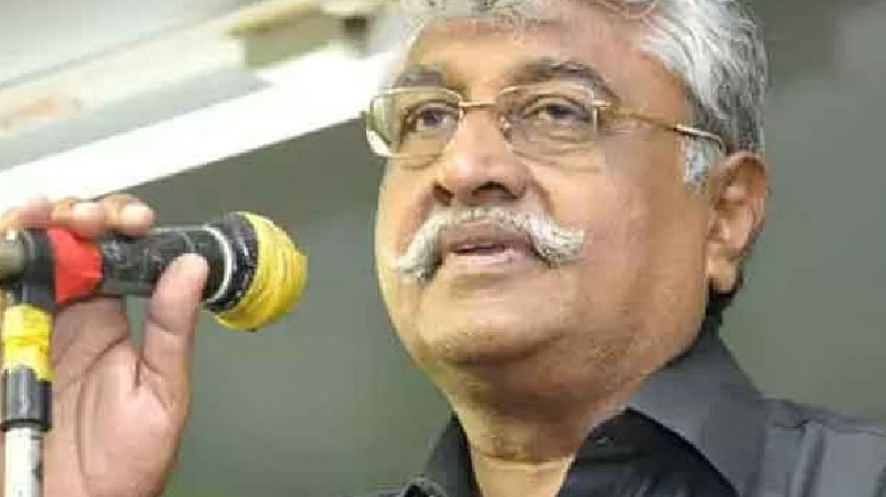 Ravi must demit office on his own: Suba Vee