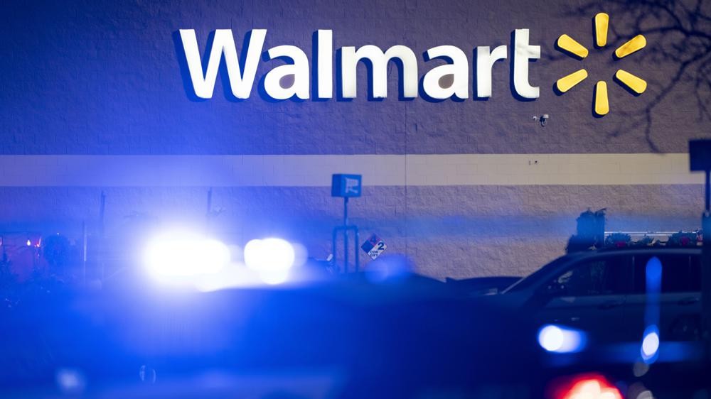 6 people, assailant dead in Walmart shooting: Police