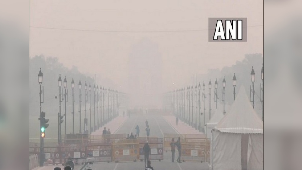 After improvement over past few days, Delhi air quality dips