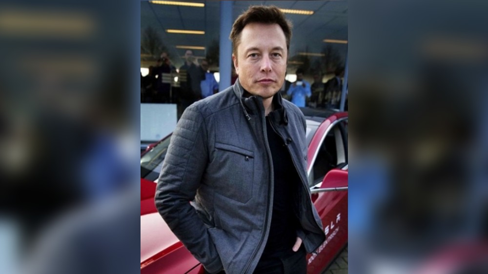 Will make phones if Apple, Google remove Twitter from app stores