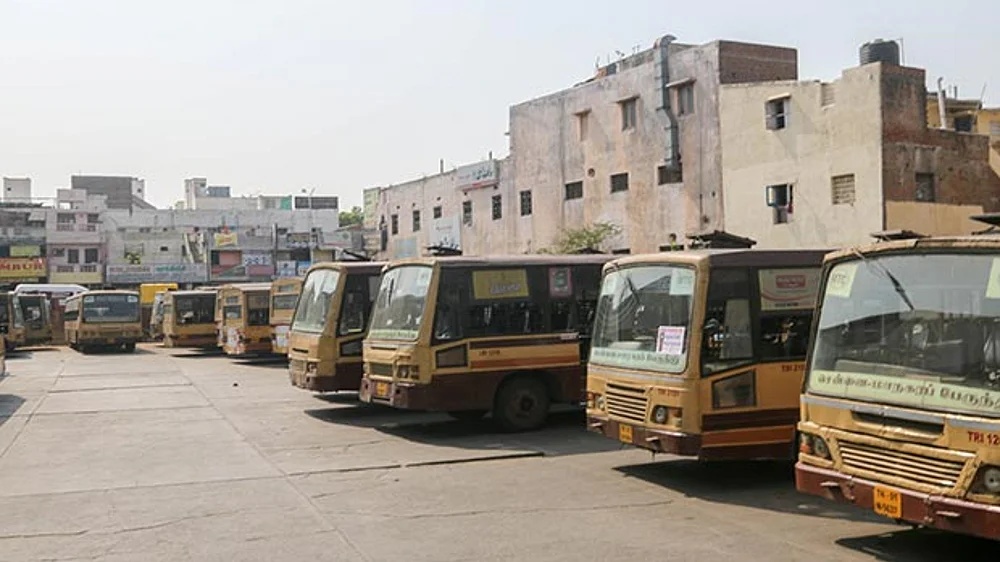 Transport corpn to refurbish 1,000 buses Transport corpn to refurbish 1,000 buses