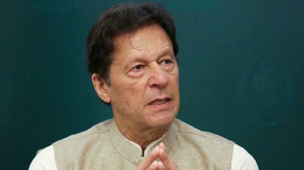 Imran to address protest march despite threat to his life