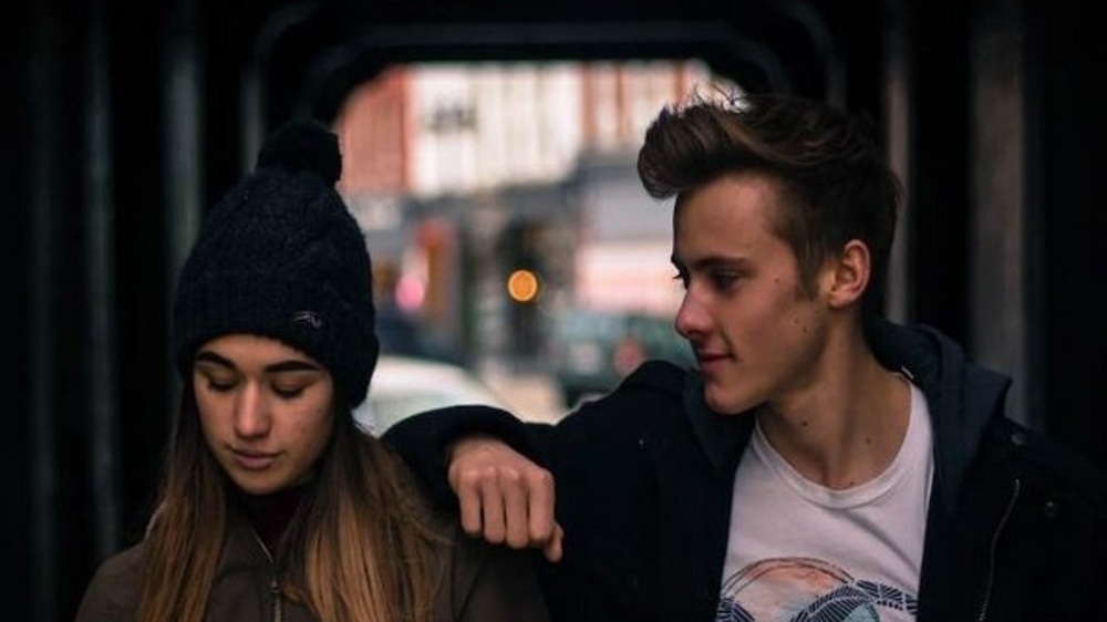 Study suggests what we want from relationships can change with age