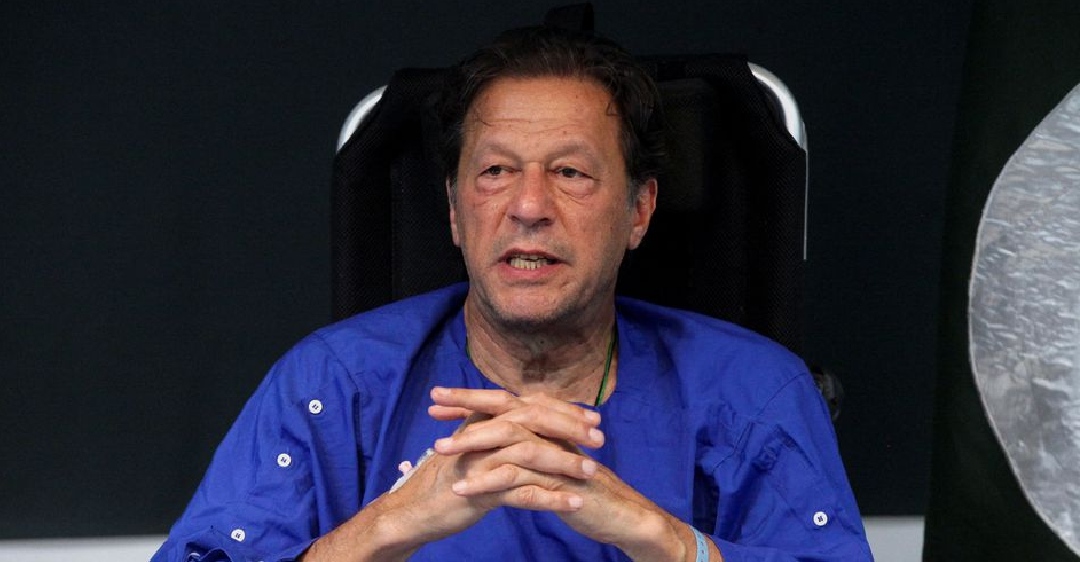 Former Pakistan PM Khan welcomes probe into shooting