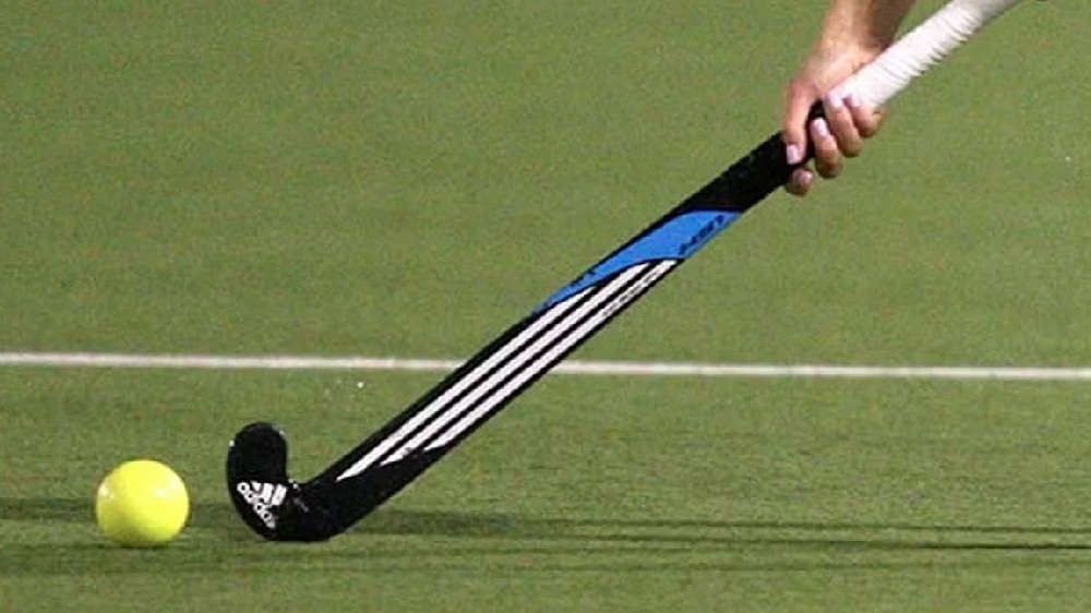 India beat Aus 4-3, end 12-match winless streak to keep series alive