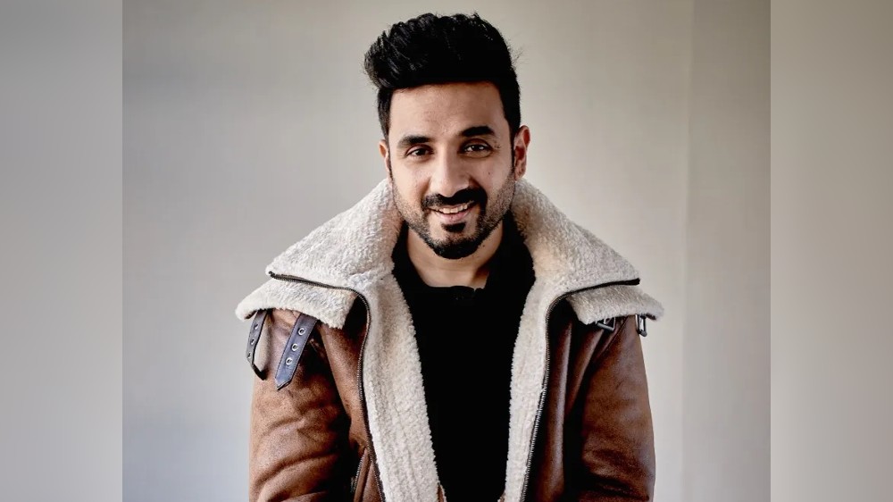 Hindu group protests against Vir Das’s B’luru show, lodges FIR