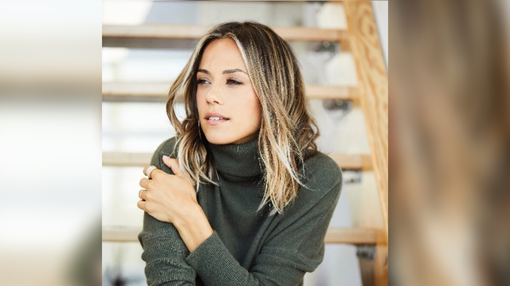 Jana Kramer reveals why she was ghosted by Chris Evans Jana Kramer reveals why she was ghosted by Chris Evans