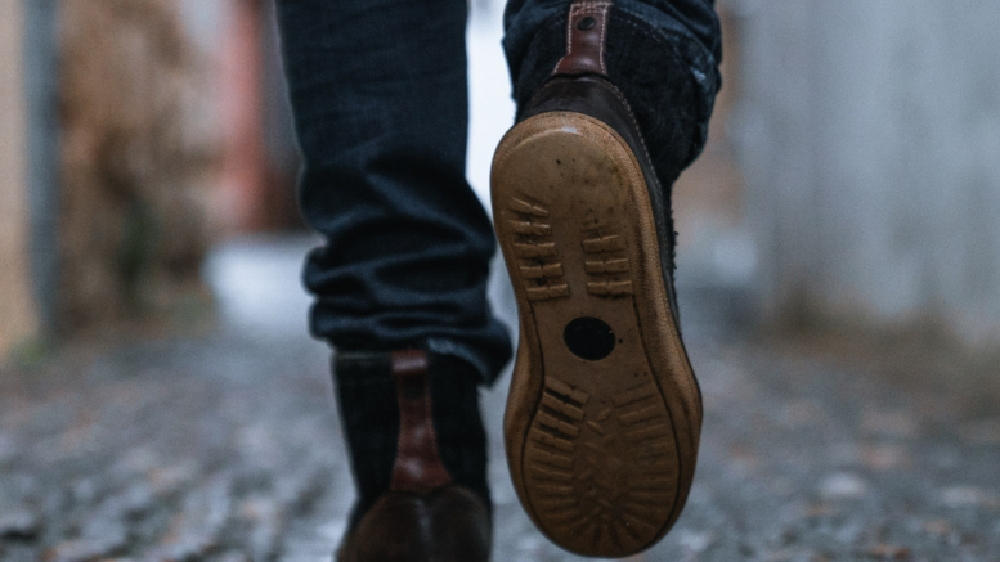 New tech can power small wearable devices via human walking motion