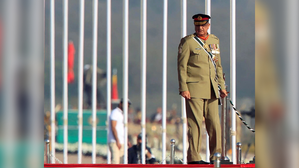 Pakistan PM to appoint new army chief amid political turmoil