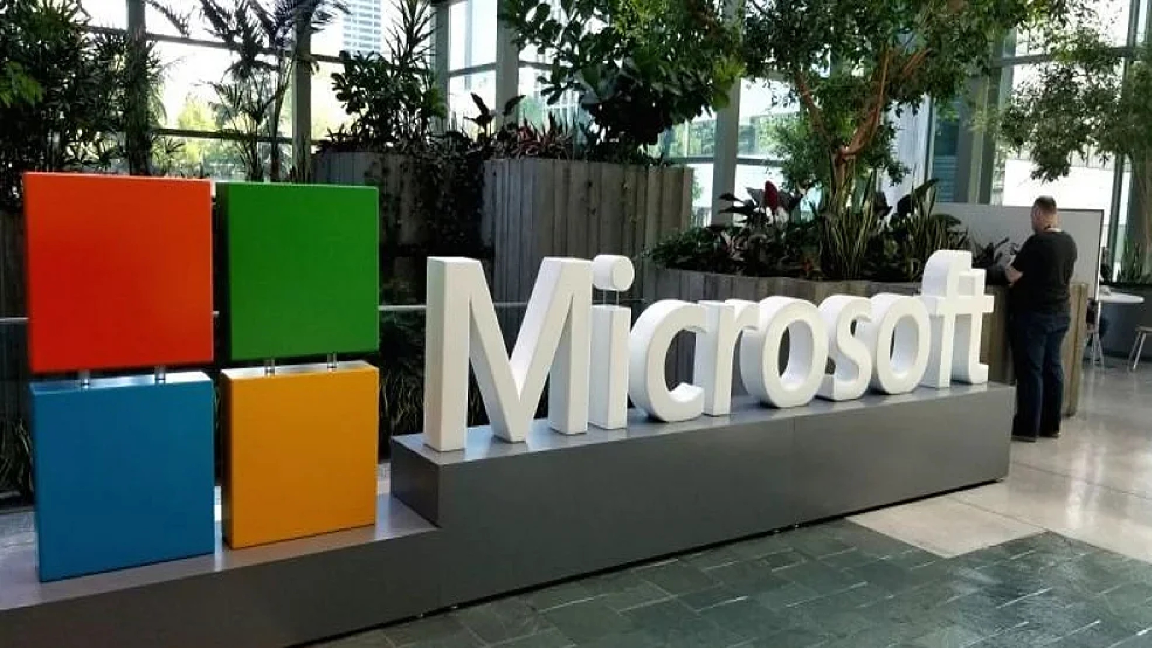 Microsoft announces sign language view for Teams