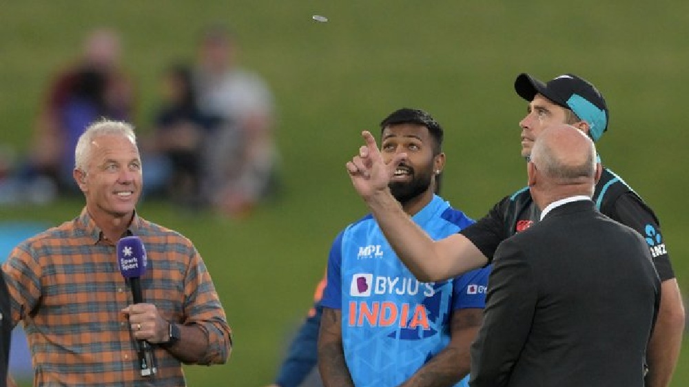New Zealand opt to bat against India in 3rd T20I
