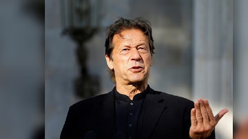 Imran under threat from enemy agencies of Pakistan: Interior Min Imran under threat from enemy agencies of Pakistan: Interior Min