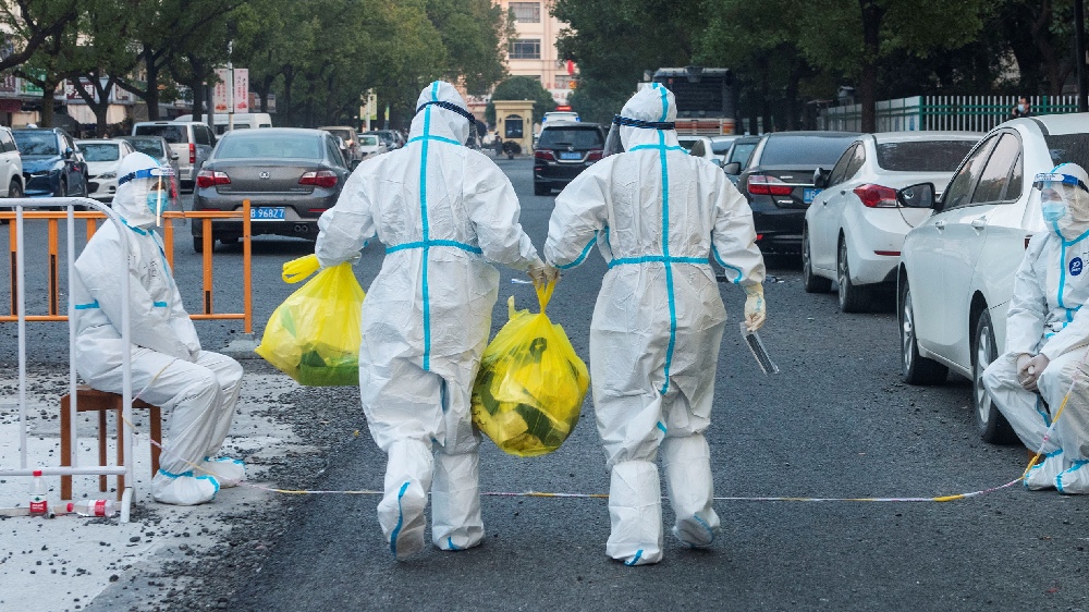 End The Lockdown slogans in Xinjiang after deadly apartment fire End The Lockdown slogans in Xinjiang after deadly apartment fire