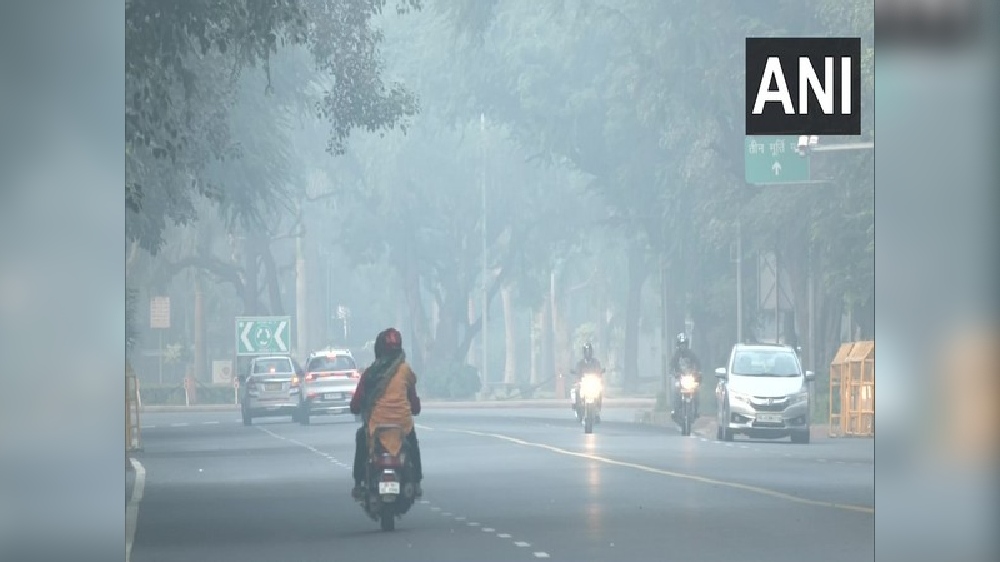 Delhis AQI a shade below very poor category on Sunday