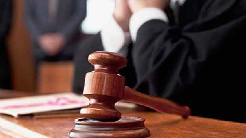 Court seeks report from centre, Delhi metro on overcrowding